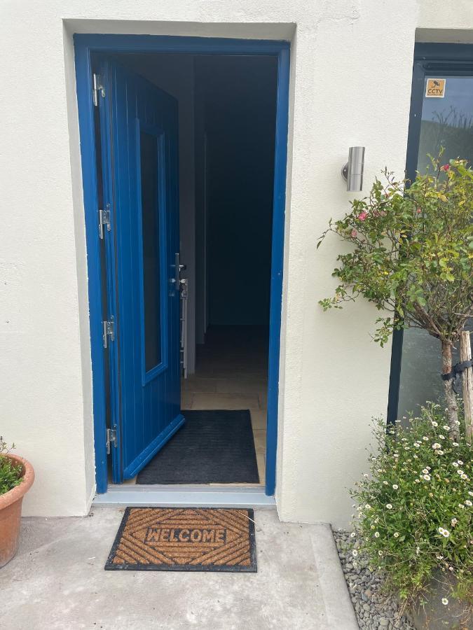 The Blue Door Apartment Cahersiveen Extérieur photo