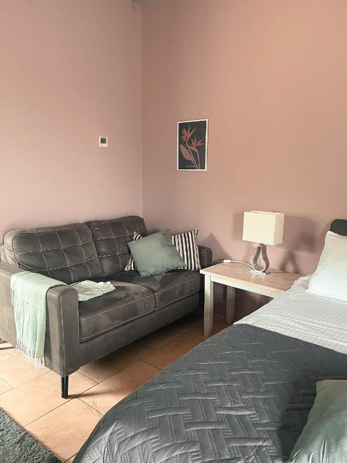 The Blue Door Apartment Cahersiveen Extérieur photo